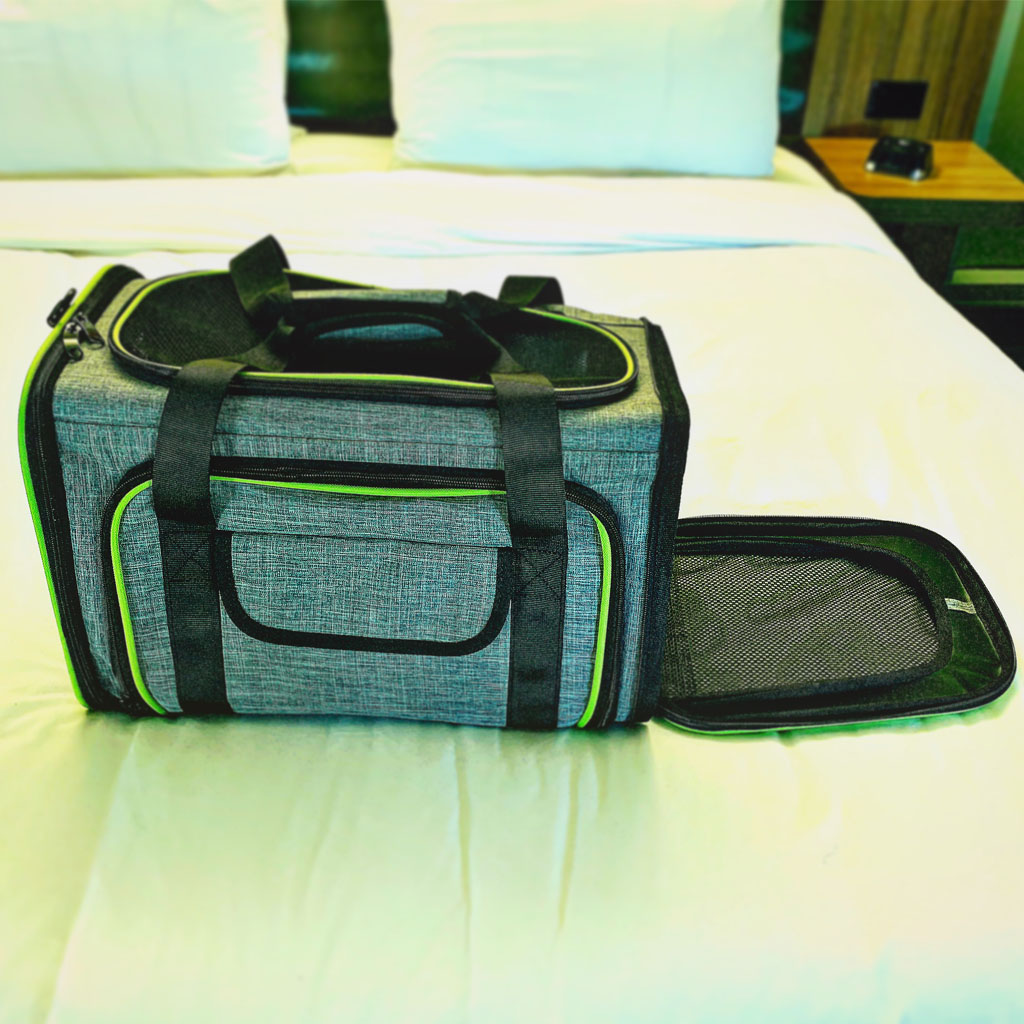 COVONO Expandable Pet Carrier